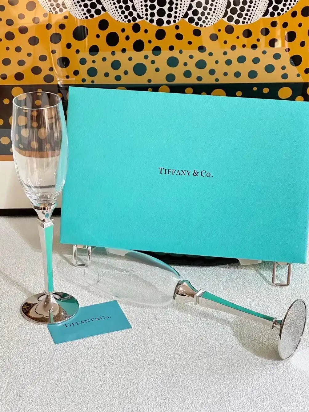 TIFFANY GLASSWARE SET WINE 0520